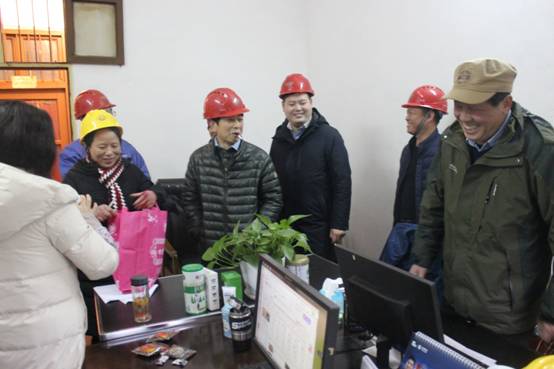 Z:\陽(yáng)惠\網(wǎng)站信息\網(wǎng)站用相片\2019年春節(jié)開張\IMG_3663.JPG